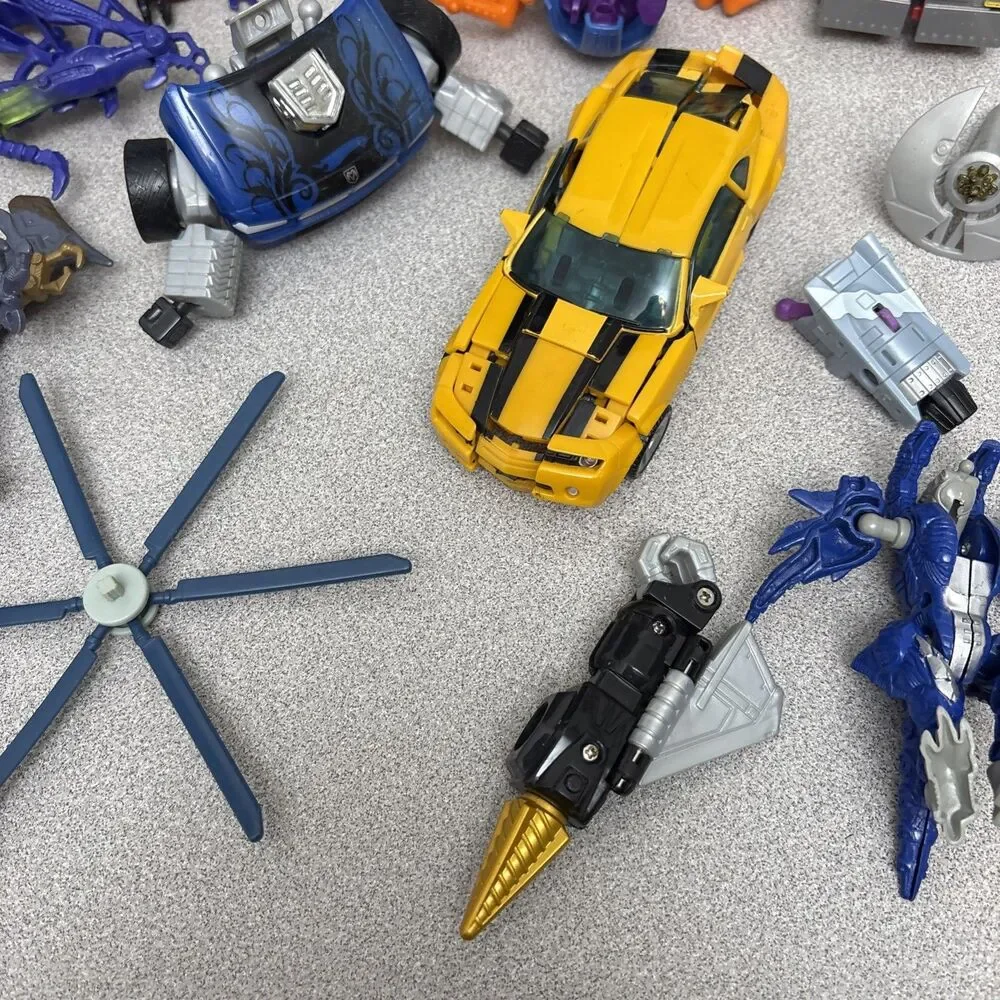 Transformers Lot of Incomplete Figures For Parts Pieces - As Is lot